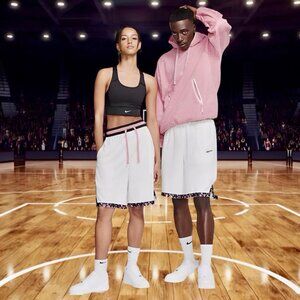 NWOT Nike DNA City Exploration Cream/Floral Trim Basketball Shorts Large BV9446